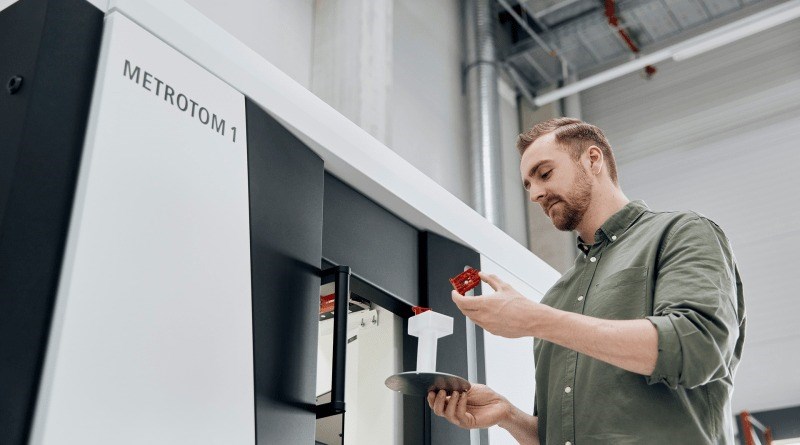 De-Warp Software Compensates For Plastic Parts Warpage